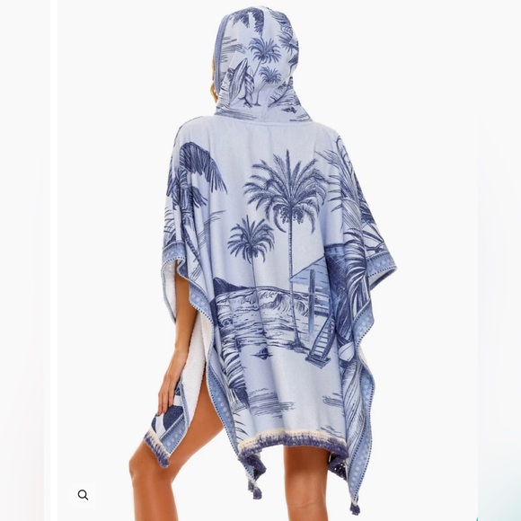 NWOT- Free People - Agua Bendita Blue and White Hooded Beach Poncho - Picture 2 of 8